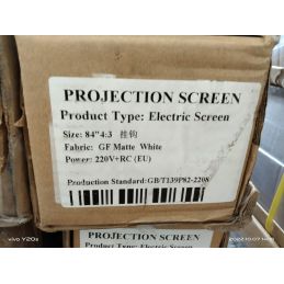 SCREEN PROJECTOR 84INCH 3:4 MOTORIZED / REMOT